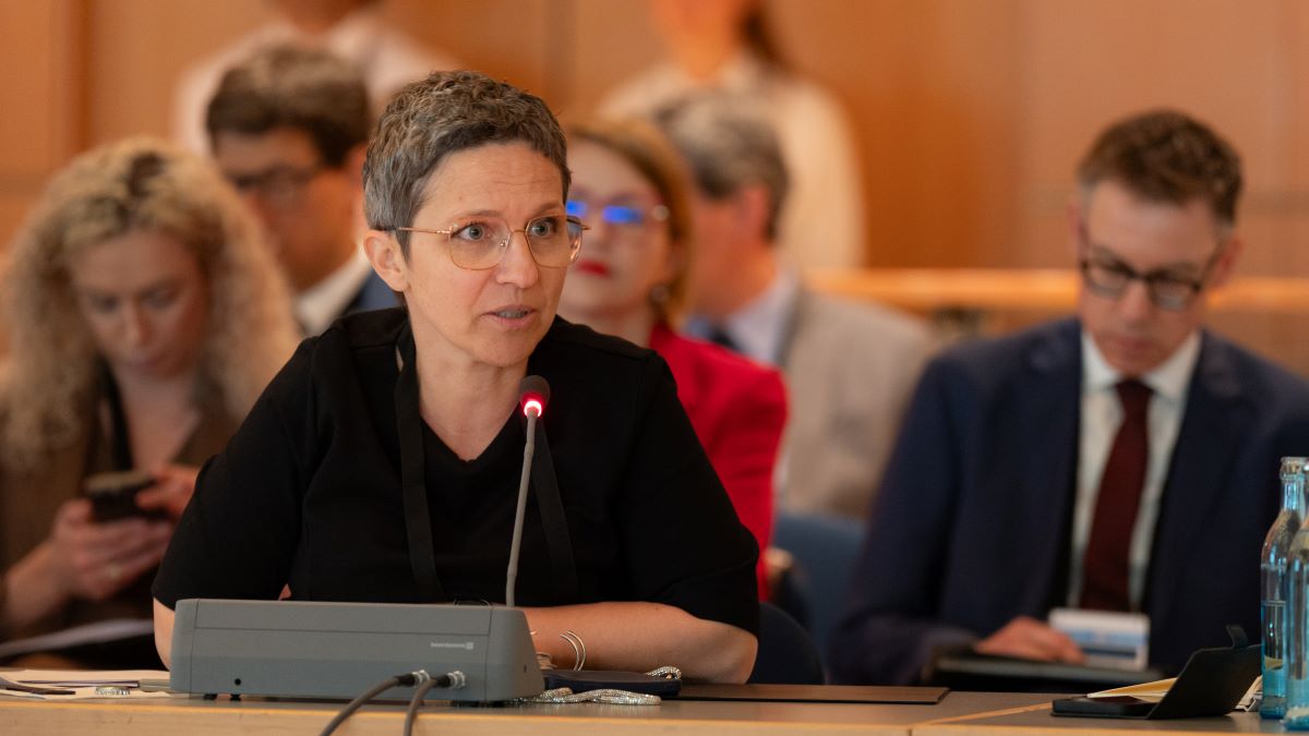 Staatssekretärin Claudia Stutz auf dem ITF in Leipzig beim Executive Workshop zur Ukraine. Staatssekretärin Claudia Stutz auf dem ITF in Leipzig beim Executive Workshop zur Ukraine.