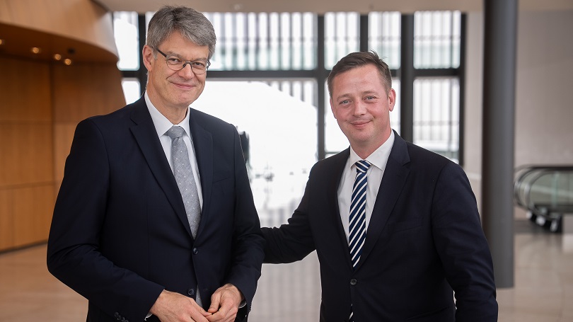 Bundesminister Patrick Schnieder beim Verkehrsministerrat in Luxemburg Bundesminister Patrick Schnieder beim Verkehrsministerrat in Luxemburg