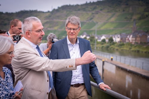 Patrick Schnieder vor Ort im Gespräch Patrick Schnieder vor Ort im Gespräch